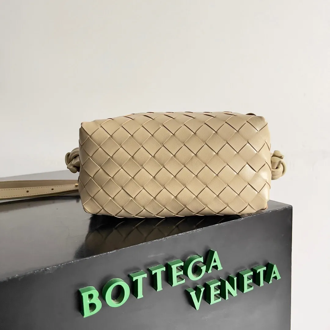 All categories 💚 Authentic bags 💚 BV 2025 new BV crossbody bag